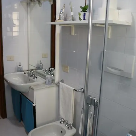 Estate4home - Orange Dreams